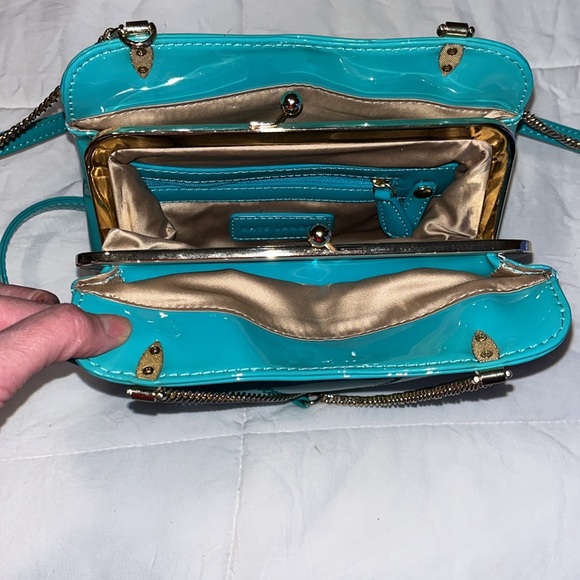Kate Landry Tiffany blue over the shoulder handbag with gold chain and hardware. - Picture 6 of 7